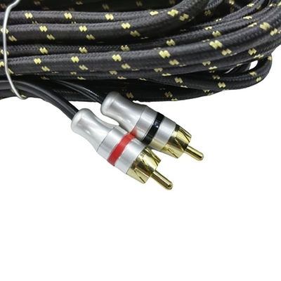 5.5mm Diameter Luar PVC Jacketed Mobil Audio RCA Kabel 2M-2M untuk Kinerja High End